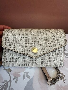 Michael Kors Beige Logo Chain Crossbody Purse/Wallet